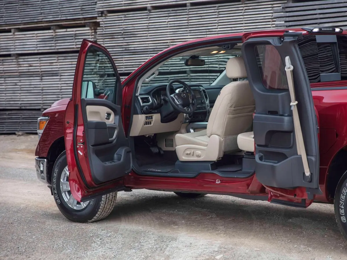 Nissan Titan II Пикап Полуторная кабина — сүрөт 8
