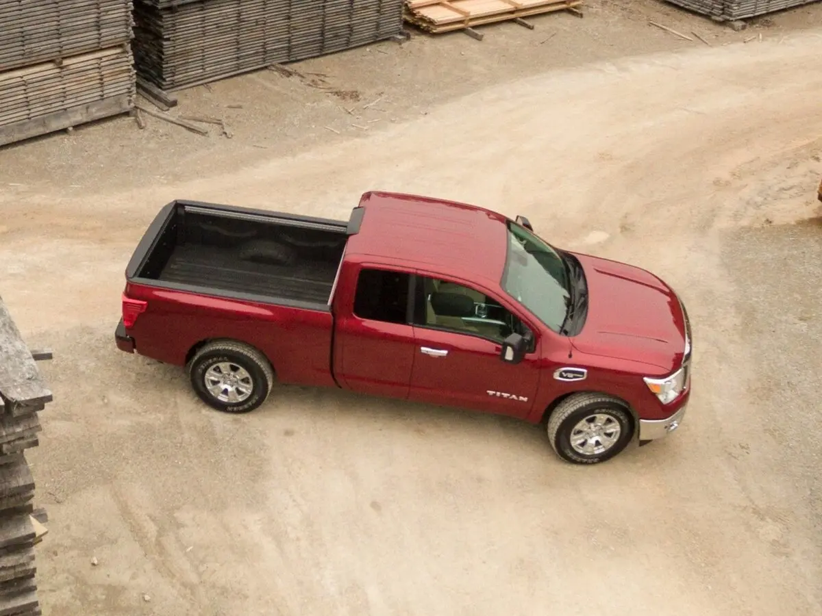 Nissan Titan II Пикап Полуторная кабина — сүрөт 9