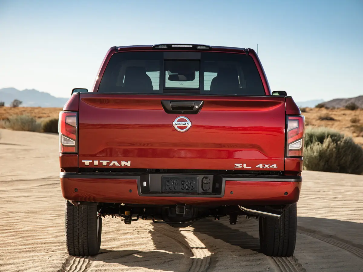 Nissan Titan II Рестайлинг Пикап Двойная кабина — сүрөт 4