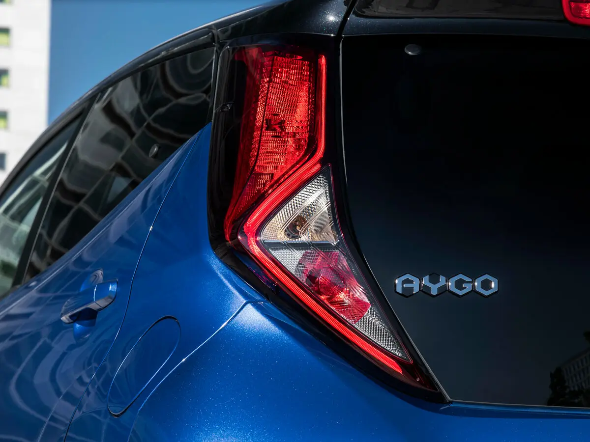 Toyota Aygo II Рестайлинг Хэтчбек 5 дв. — сүрөт 9