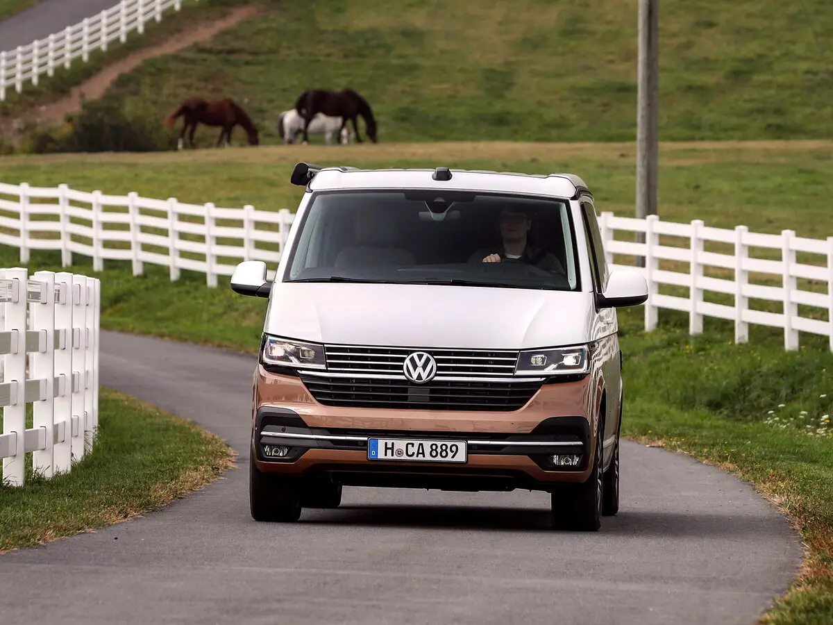 Volkswagen California T6 Рестайлинг Минивэн — photo 3