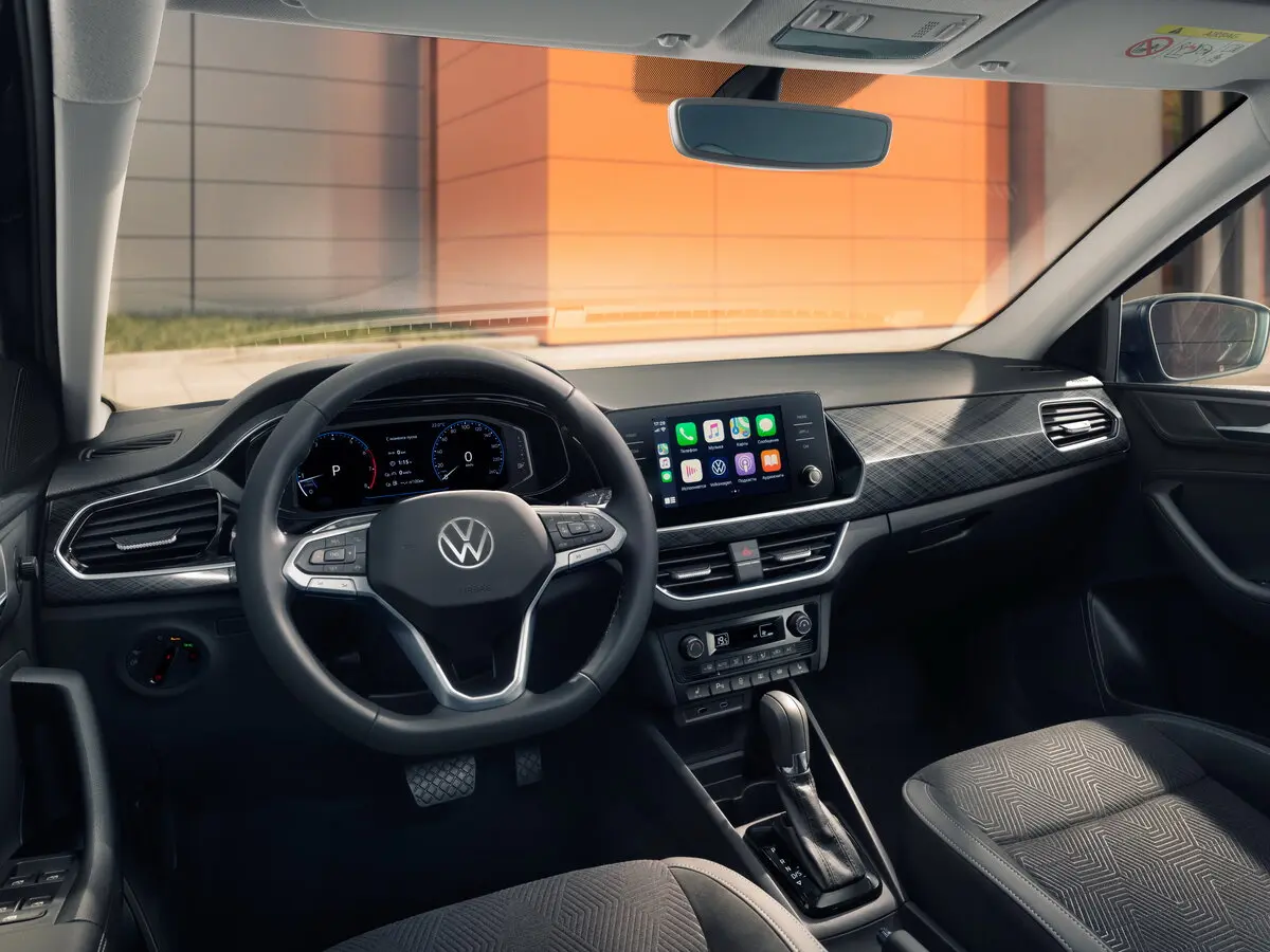 Volkswagen Polo VI Лифтбек — фото 6