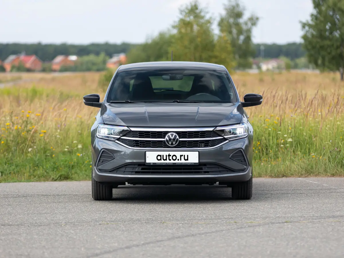 Volkswagen Polo VI Лифтбек — фото 15