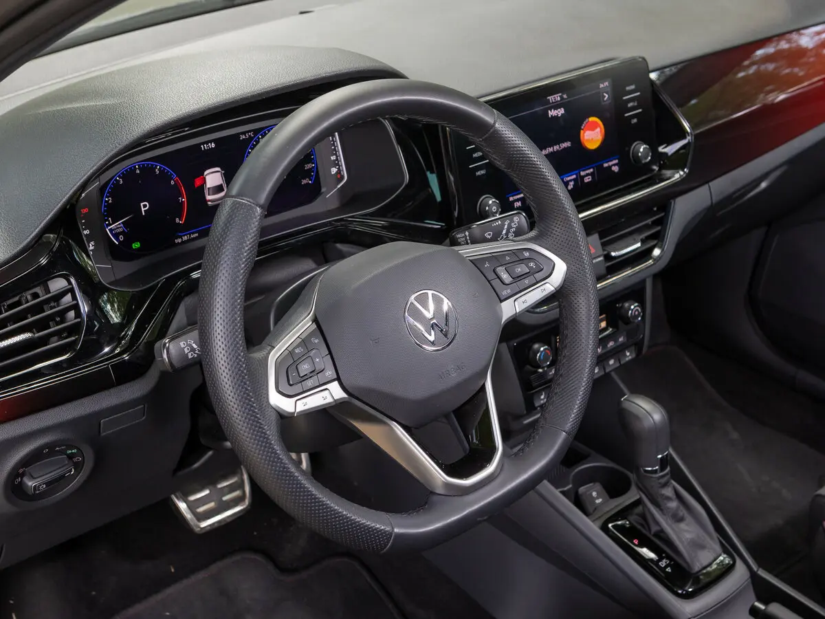Volkswagen Polo VI Лифтбек — фото 22