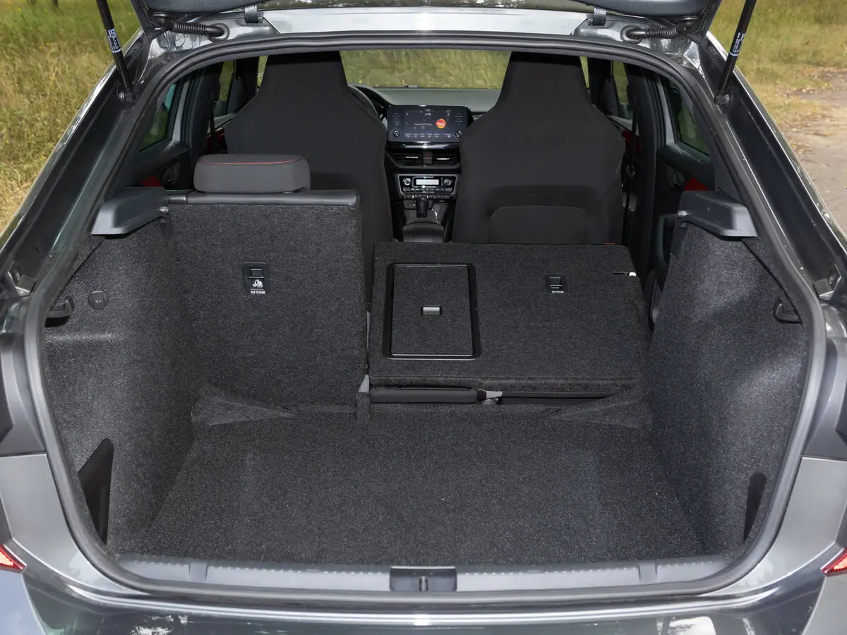 Volkswagen Polo VI Лифтбек — фото 26