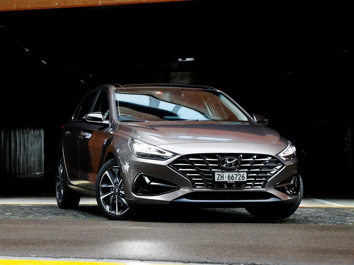Hyundai i30 III Рестайлинг 2 Хэтчбек 5 дв. — фото 3