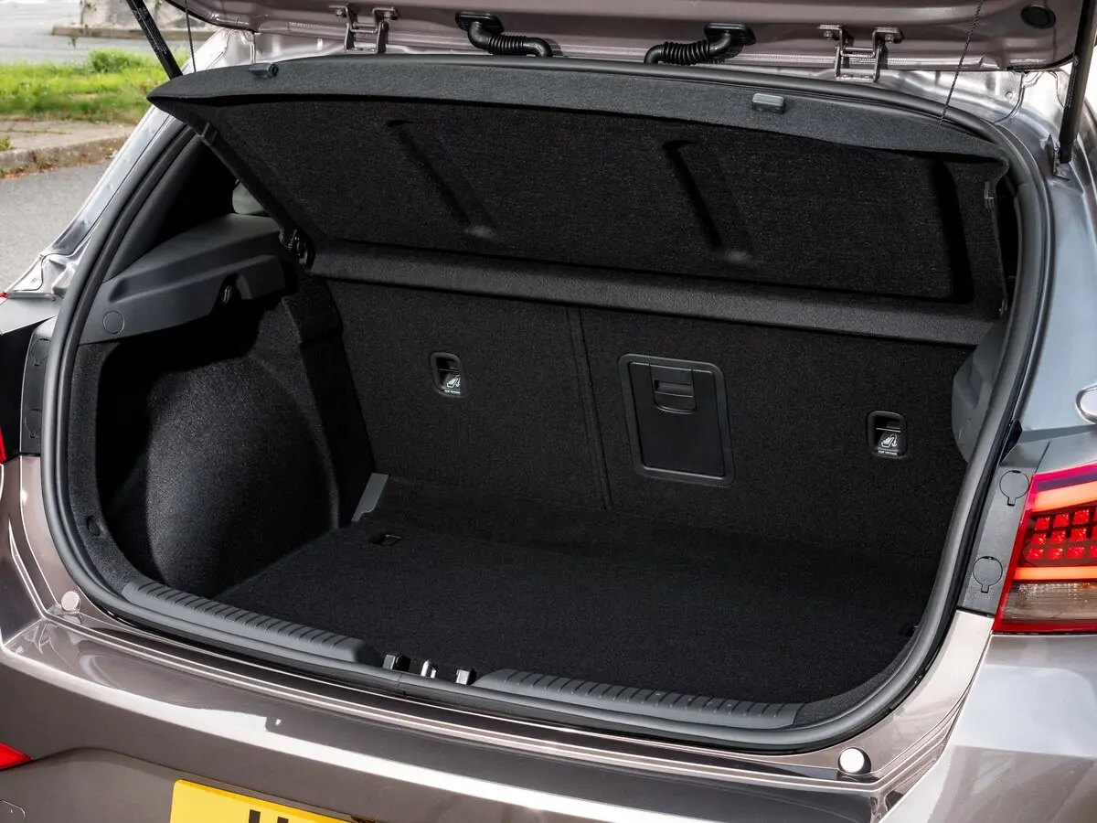 Hyundai i30 III Рестайлинг 2 Хэтчбек 5 дв. — фото 12