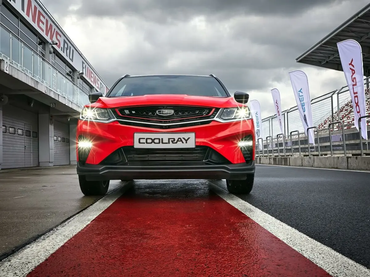 Geely Coolray I Внедорожник 5 дв. — сүрөт 3