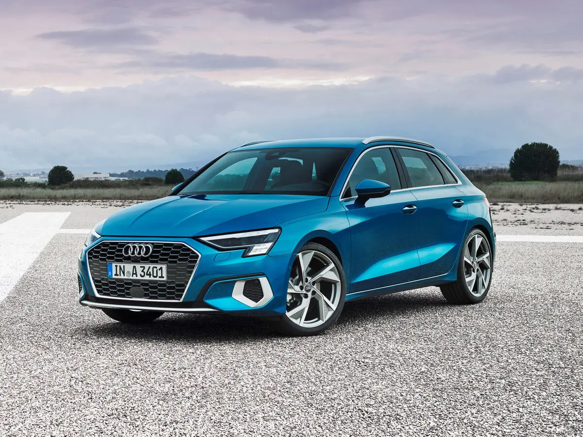 Audi A3 IV (8Y) Хэтчбек 5 дв. Sportback