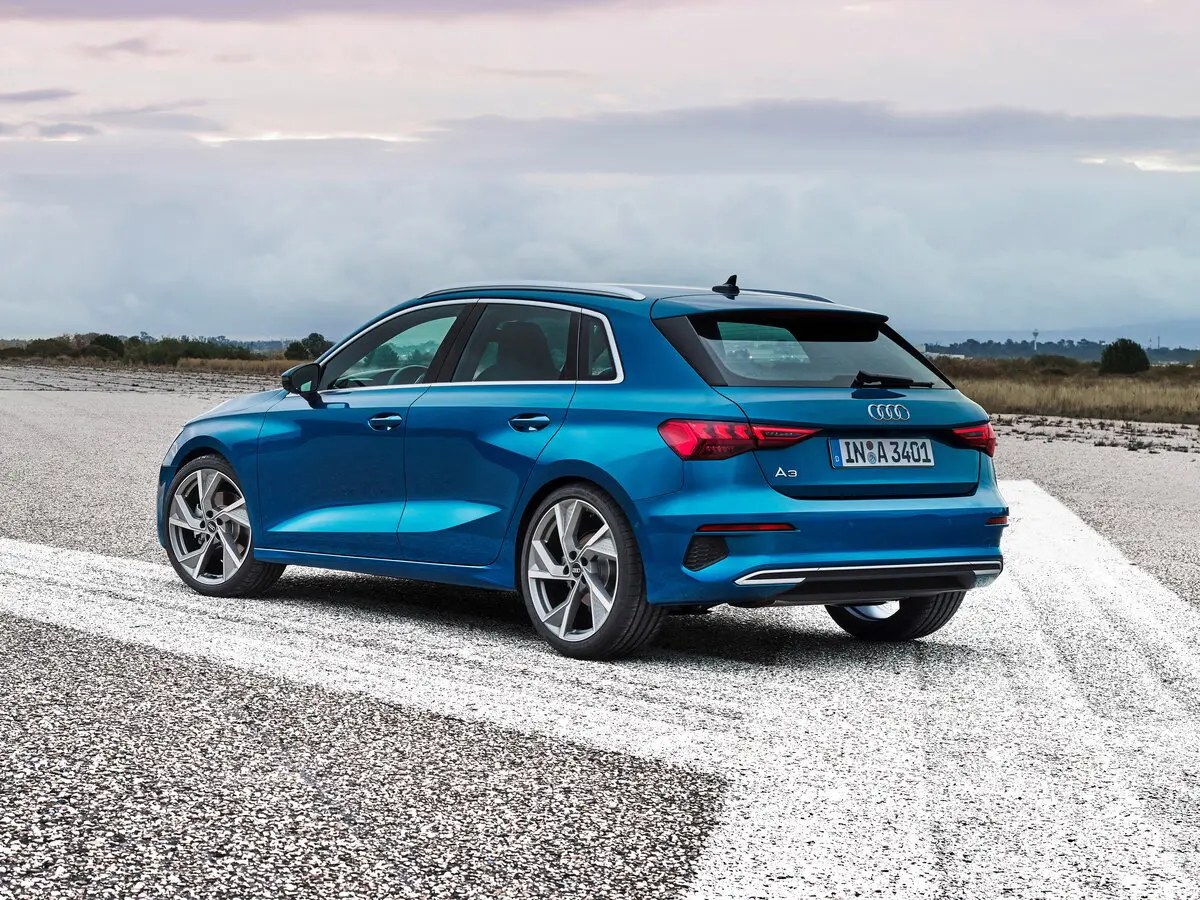 Audi A3 IV (8Y) Хэтчбек 5 дв. Sportback — сүрөт 5