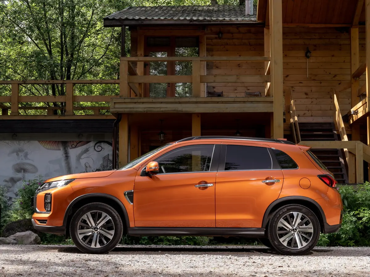 Mitsubishi ASX I Рестайлинг 3 Внедорожник 5 дв. — сүрөт 2