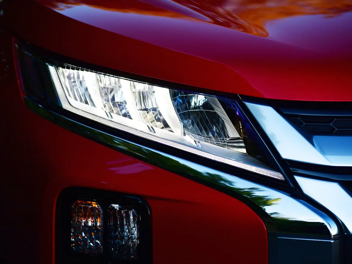 Mitsubishi ASX I Рестайлинг 3 Внедорожник 5 дв. — сүрөт 11