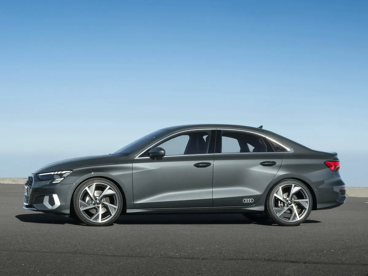 Audi A3 IV (8Y) Седан — сүрөт 2
