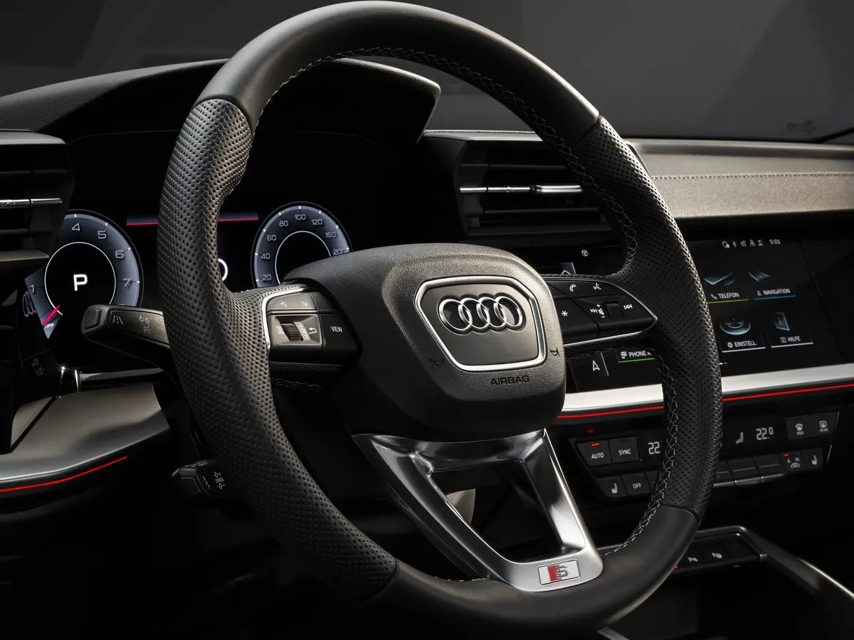 Audi A3 IV (8Y) Седан — сүрөт 9