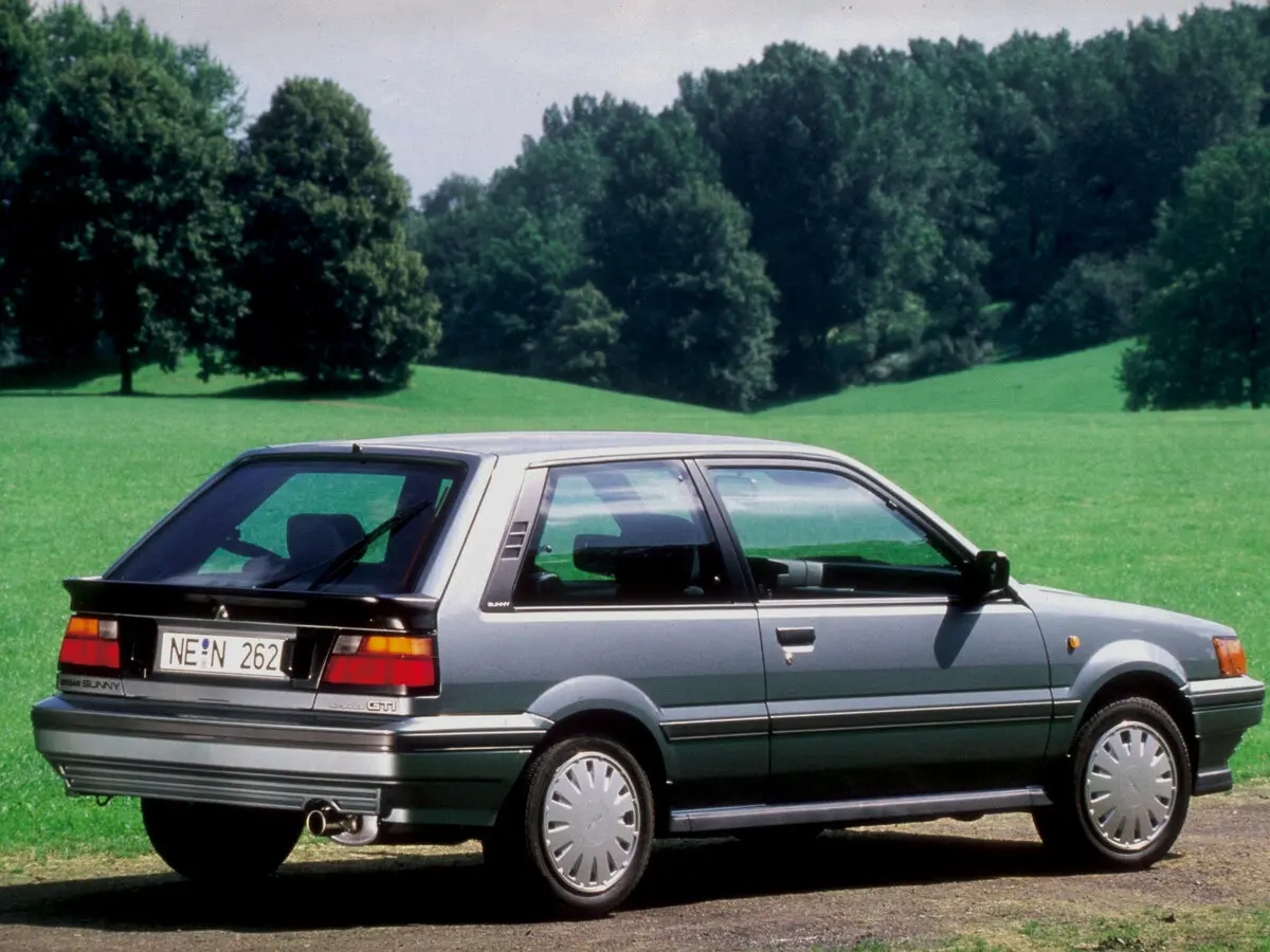 Nissan Sunny N13 Хэтчбек 3 дв. — сүрөт 2