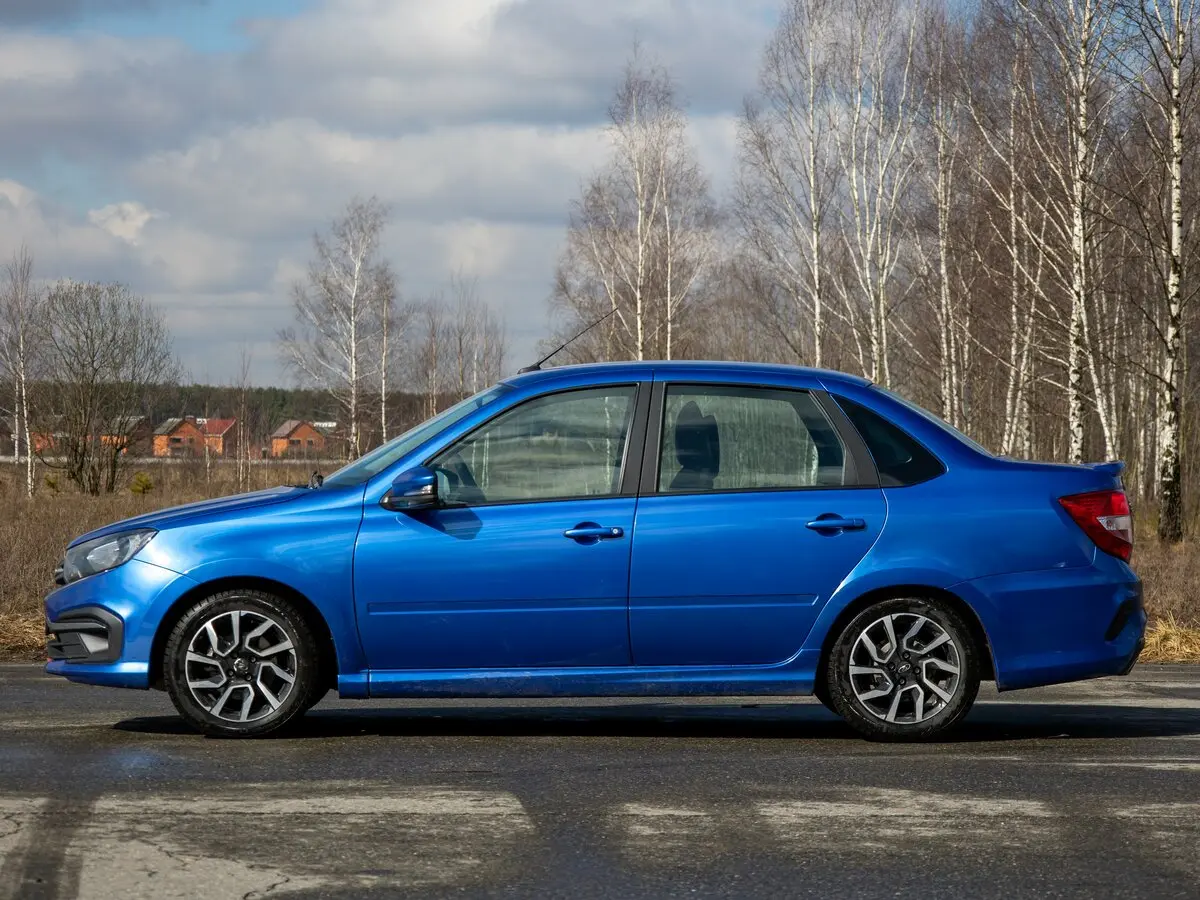 Lada (ВАЗ) Granta I Рестайлинг Седан Drive Active/Sportline — сүрөт 15