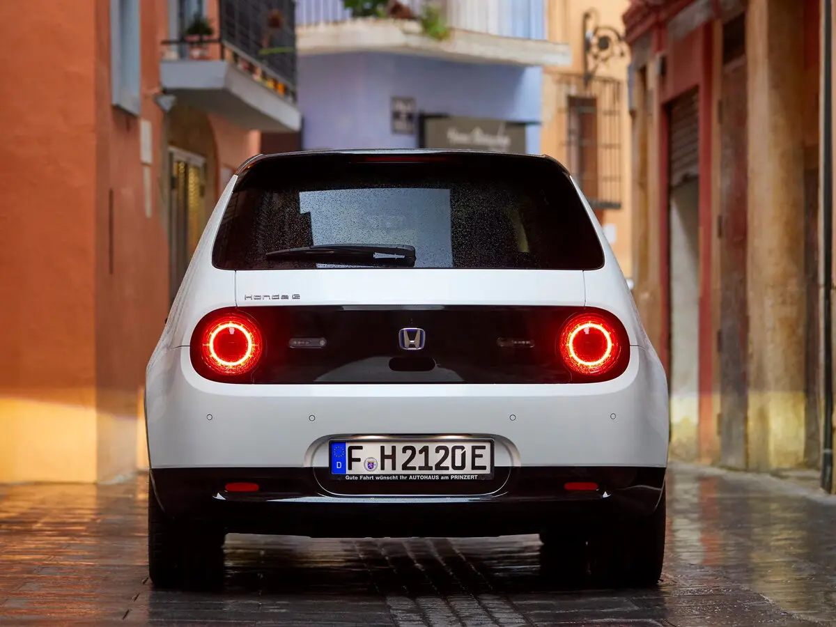 Honda e 2019 – 2024 Хэтчбек 5 дв. — сүрөт 4