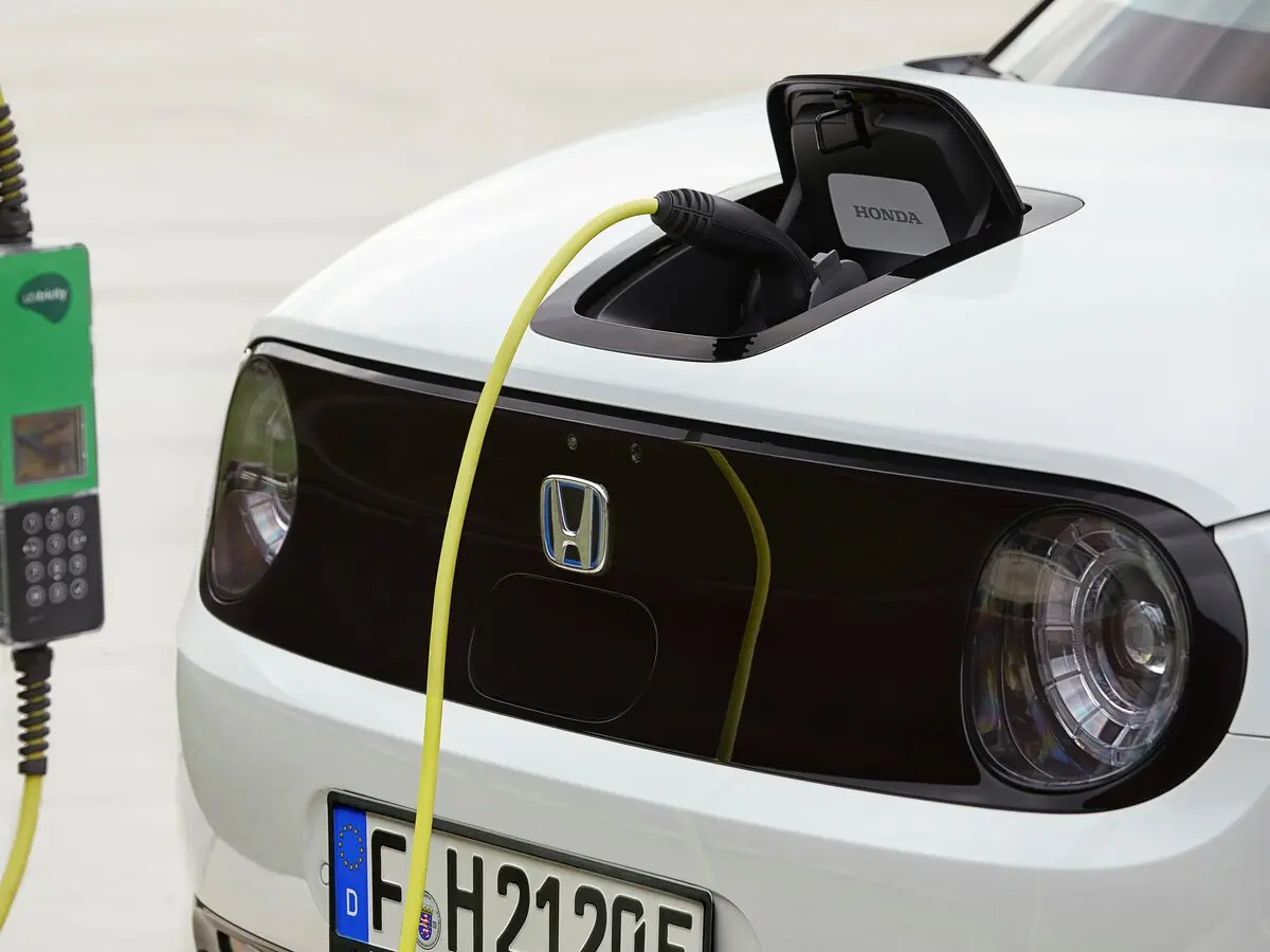 Honda e 2019 – 2024 Хэтчбек 5 дв. — сүрөт 18