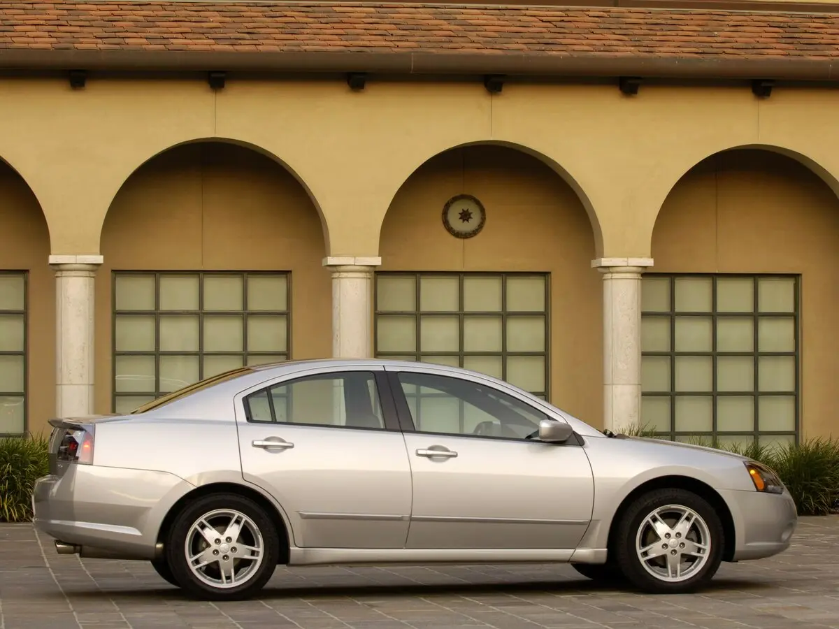 Mitsubishi Galant IX Седан — photo 2