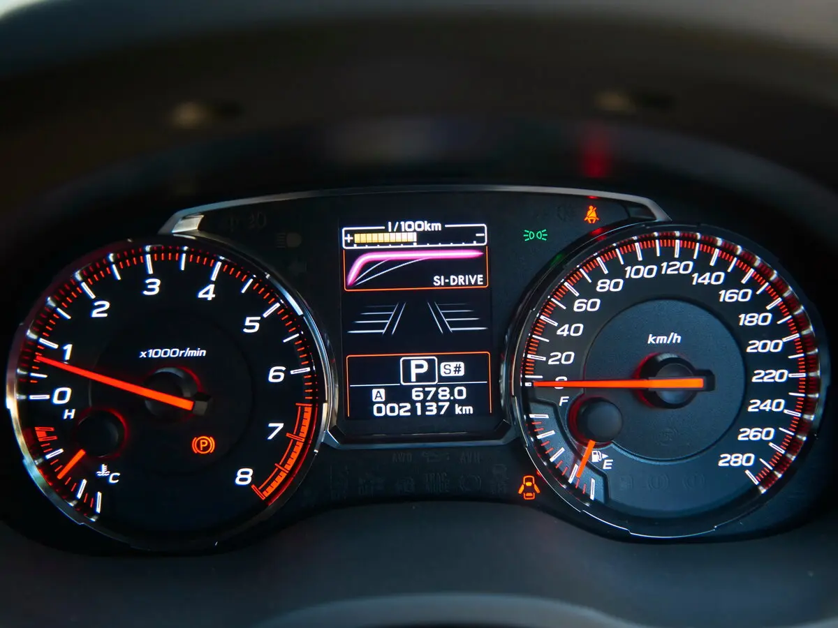 Subaru WRX I Рестайлинг Седан — photo 8
