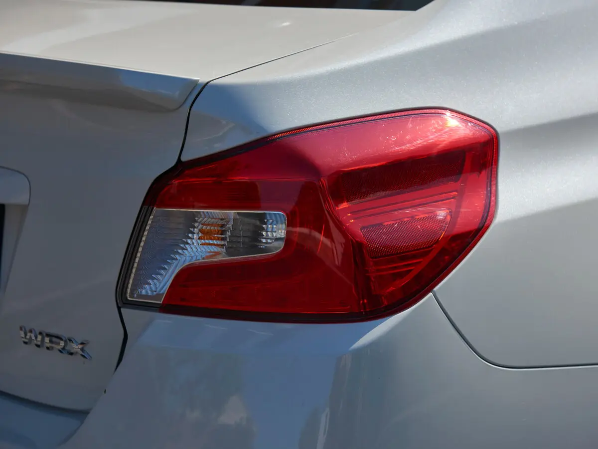 Subaru WRX I Рестайлинг Седан — photo 15