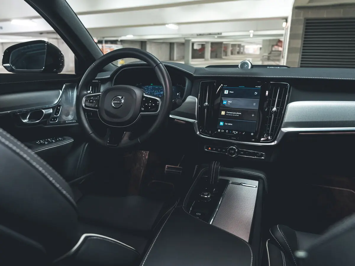Volvo S90 II Рестайлинг Седан — сүрөт 7