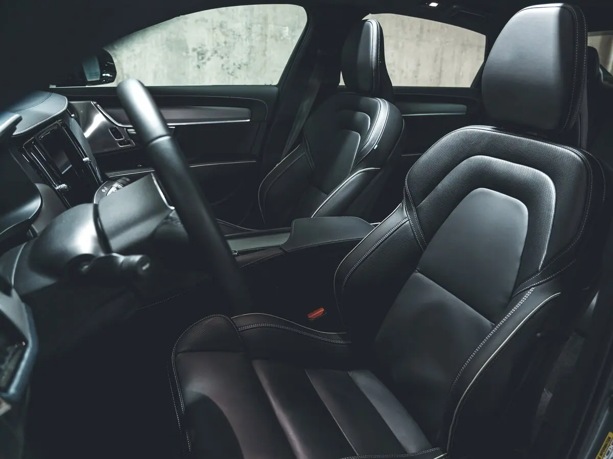Volvo S90 II Рестайлинг Седан — сүрөт 8