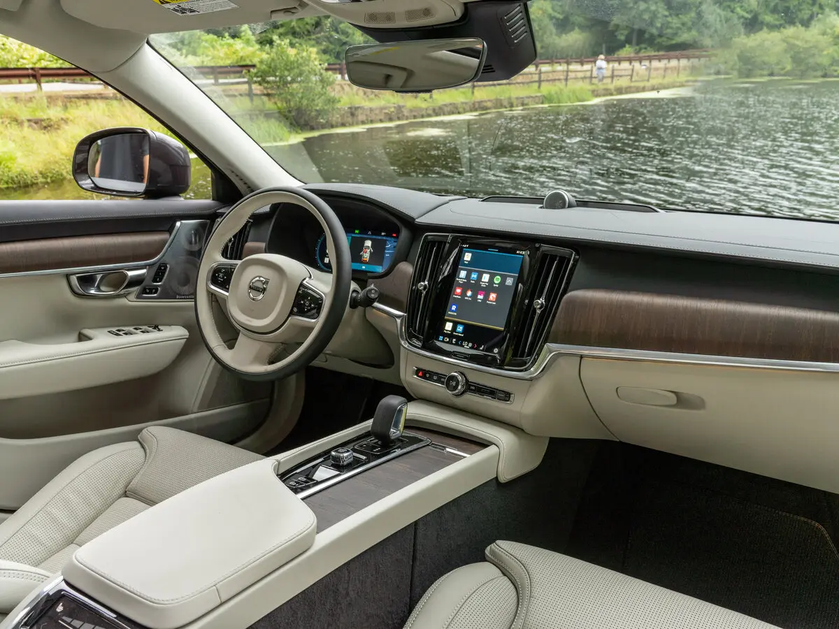 Volvo V90 Cross Country I Рестайлинг Универсал 5 дв. — photo 7