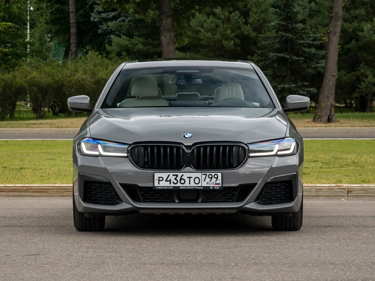 BMW 5 серии VII (G30/G31/G38) Рестайлинг Седан — фото 20