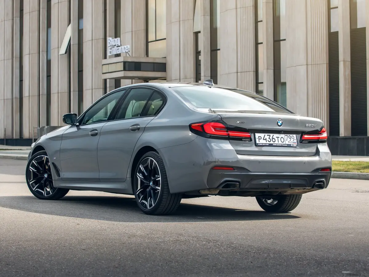 BMW 5 серии VII (G30/G31/G38) Рестайлинг Седан — фото 22