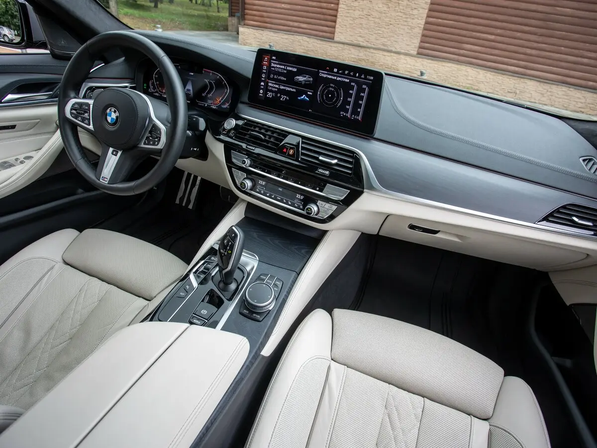 BMW 5 серии VII (G30/G31/G38) Рестайлинг Седан — фото 24