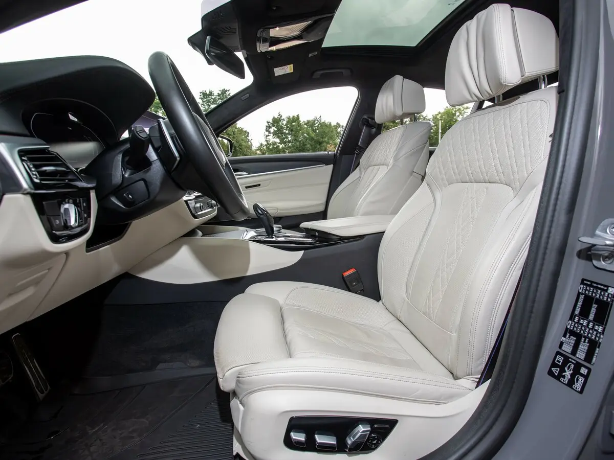 BMW 5 серии VII (G30/G31/G38) Рестайлинг Седан — фото 25