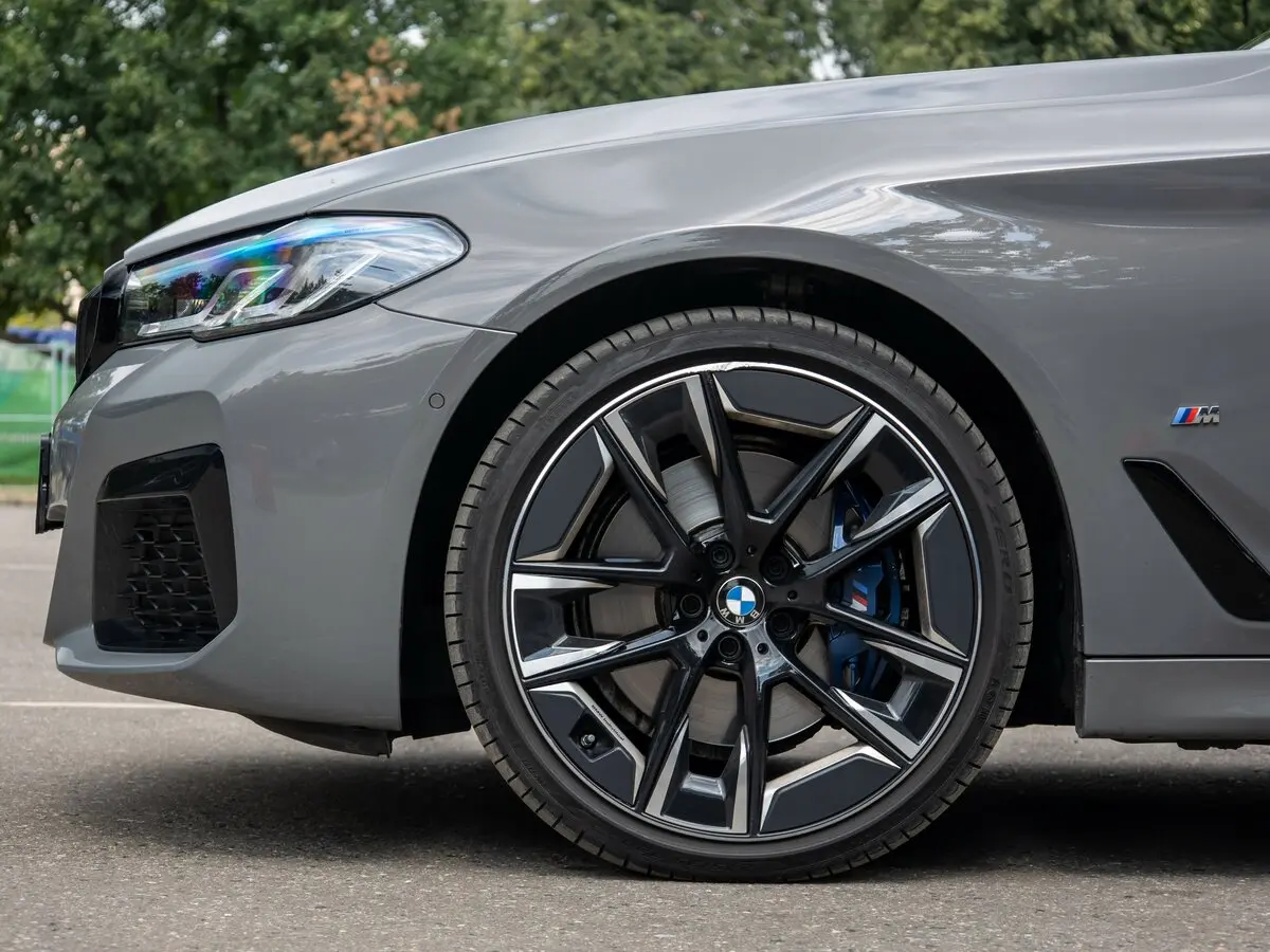 BMW 5 серии VII (G30/G31/G38) Рестайлинг Седан — фото 37