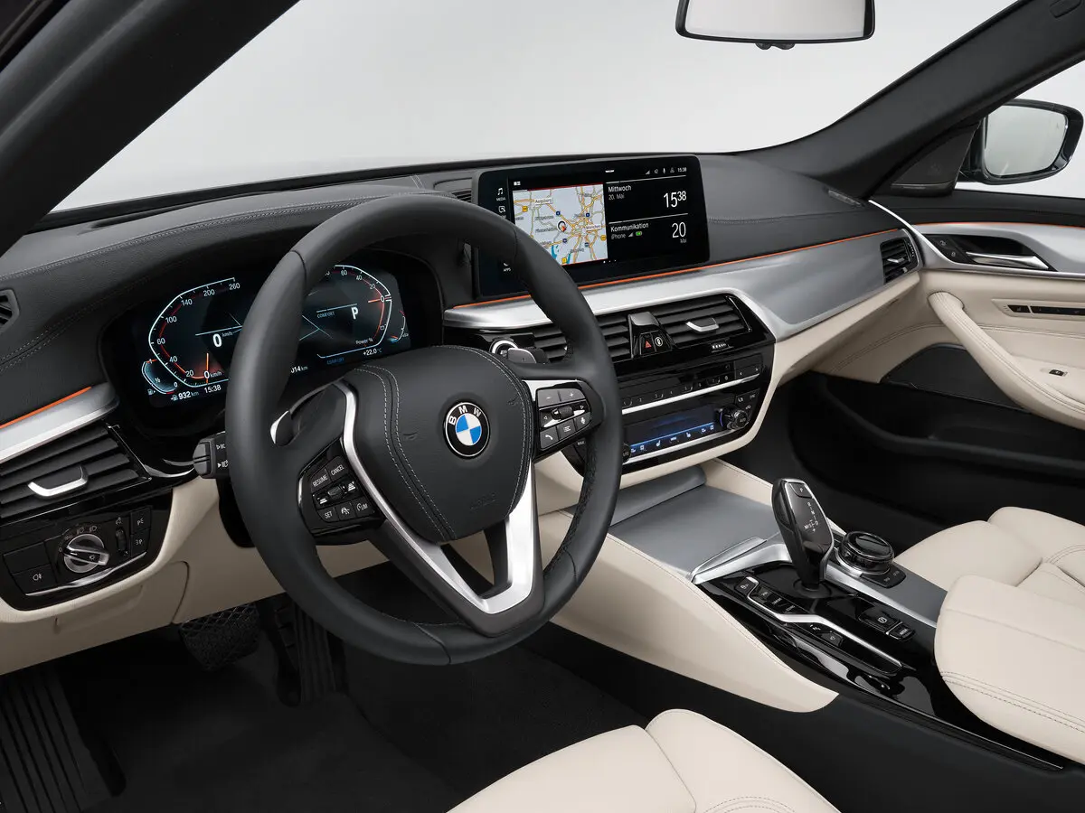BMW 5 серии VII (G30/G31/G38) Рестайлинг Универсал 5 дв. — фото 8