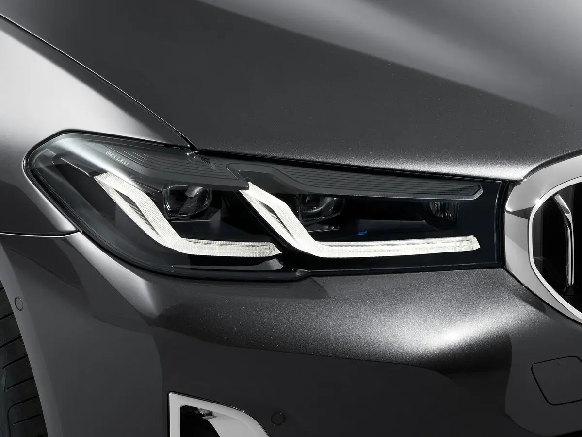 BMW 5 серии VII (G30/G31/G38) Рестайлинг Универсал 5 дв. — фото 14
