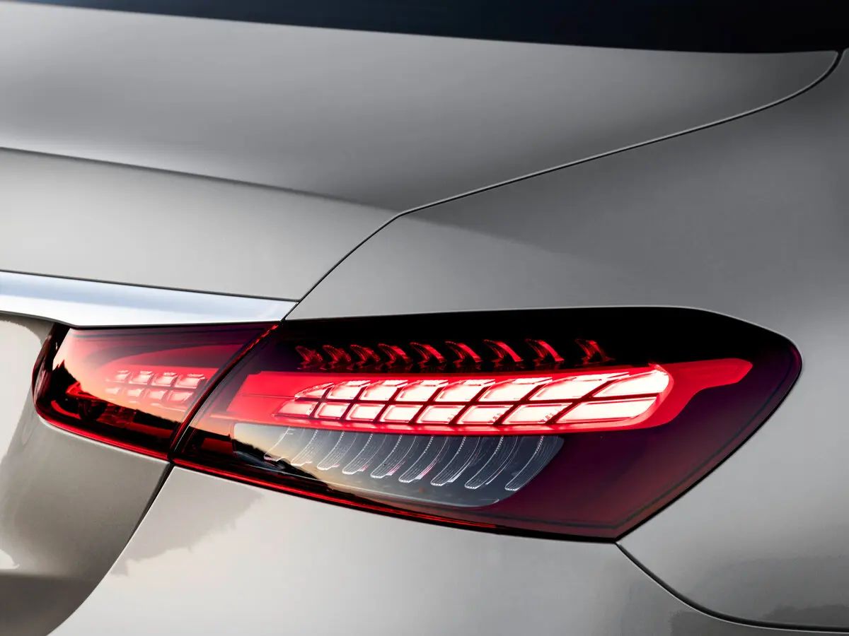 Mercedes-Benz E-Класс V (W213, S213, C238) Рестайлинг Седан — фото 15