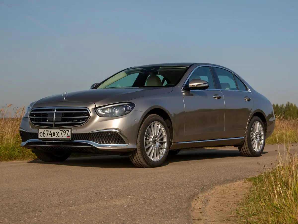 Mercedes-Benz E-Класс V (W213, S213, C238) Рестайлинг Седан — фото 18