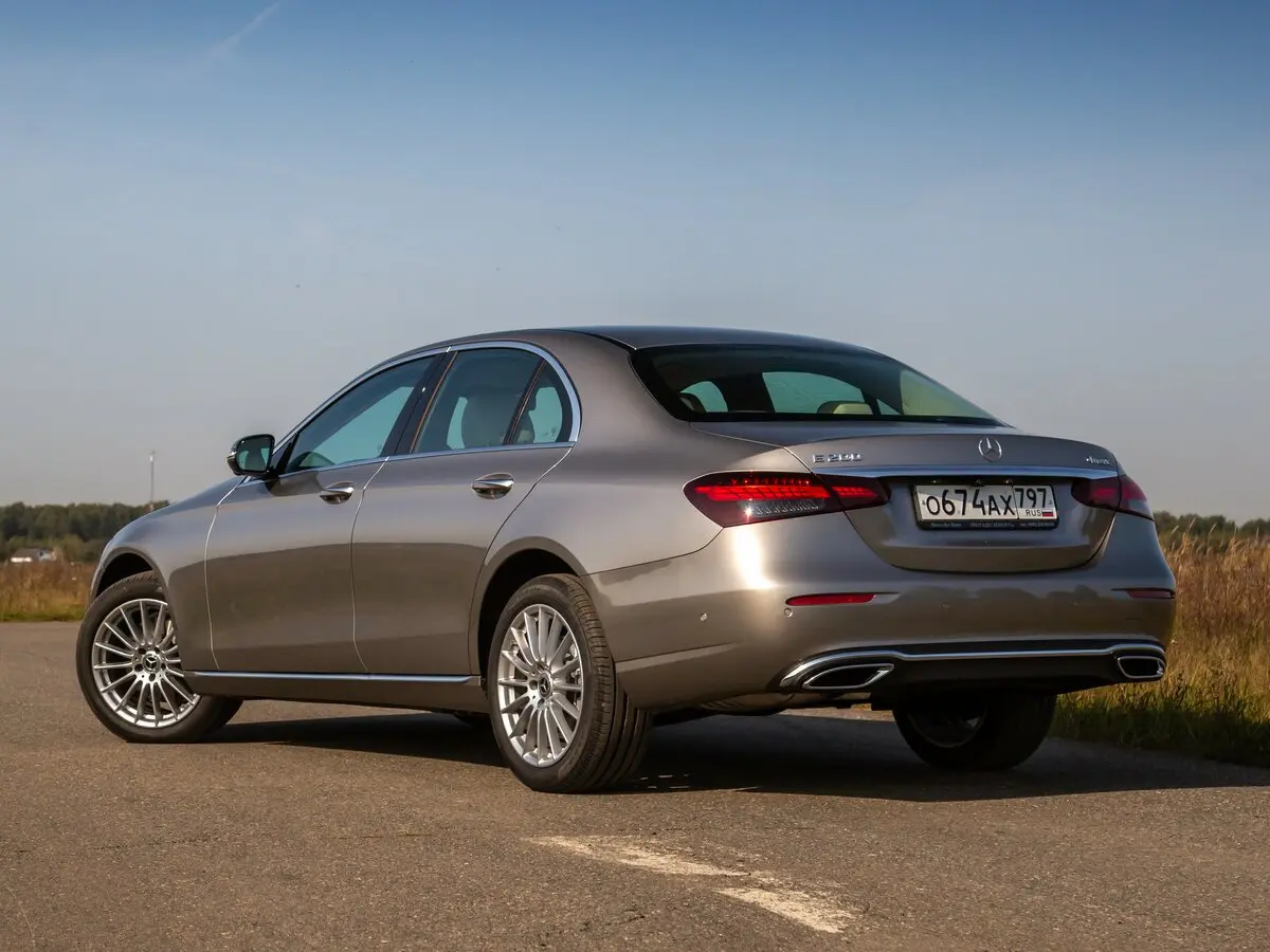 Mercedes-Benz E-Класс V (W213, S213, C238) Рестайлинг Седан — фото 22
