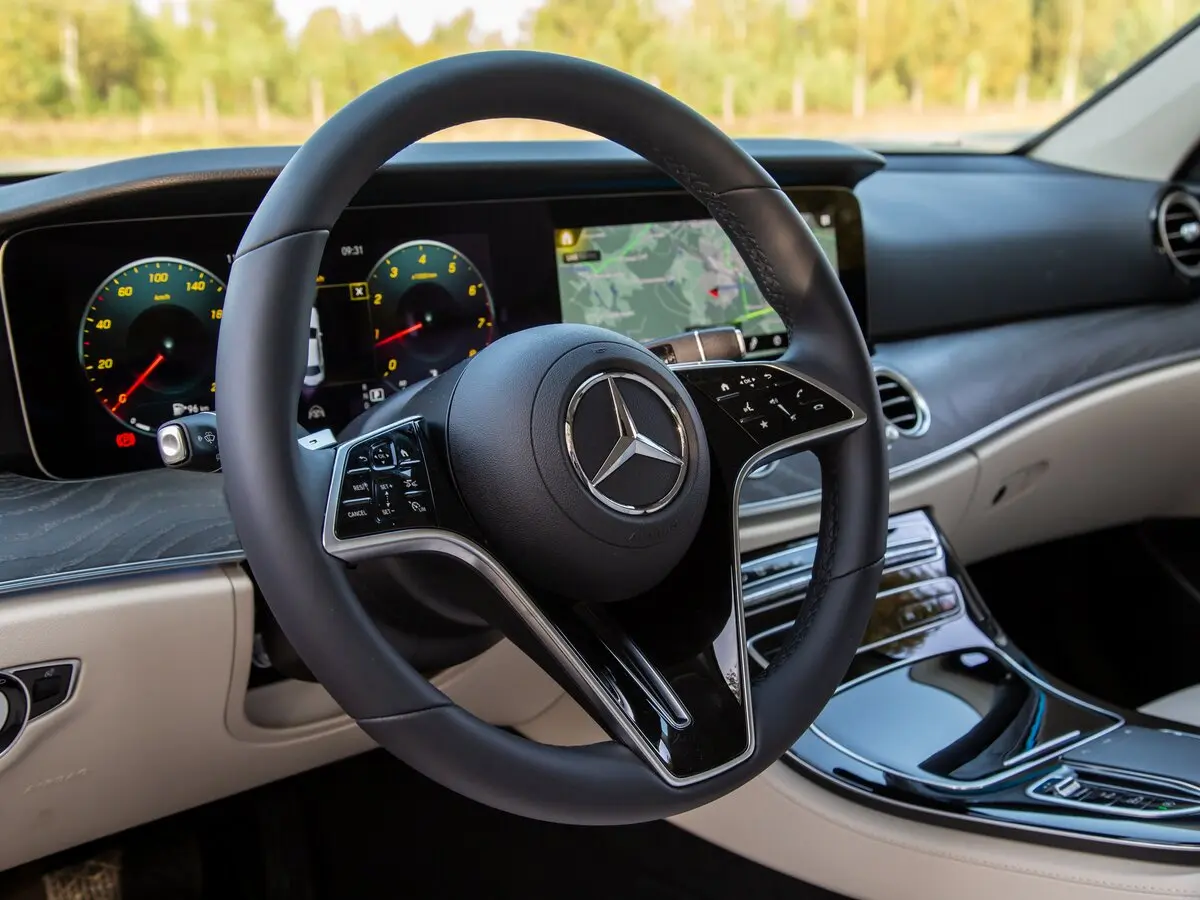 Mercedes-Benz E-Класс V (W213, S213, C238) Рестайлинг Седан — фото 27