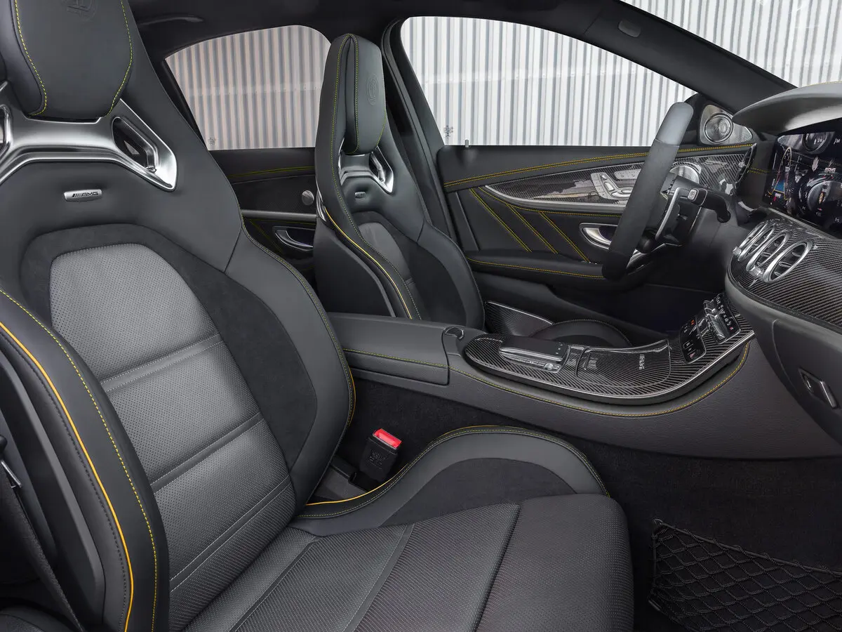 Mercedes-Benz E-Класс AMG V (W213) Рестайлинг Седан — фото 8