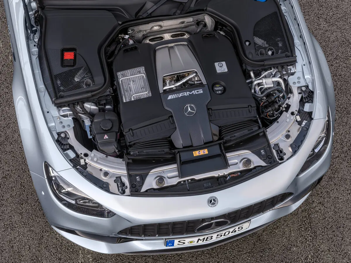 Mercedes-Benz E-Класс AMG V (W213) Рестайлинг Седан — фото 16