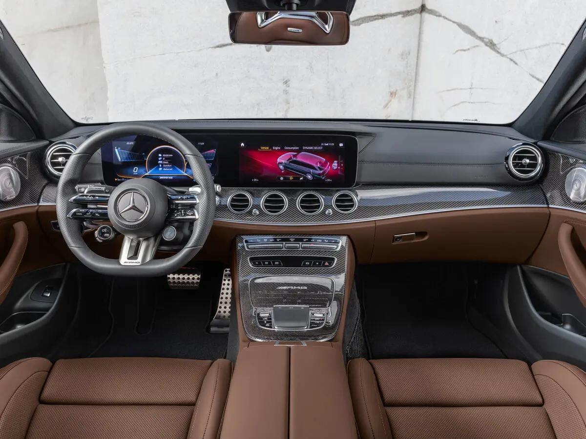 Mercedes-Benz E-Класс AMG V (W213) Рестайлинг Универсал 5 дв. — фото 6