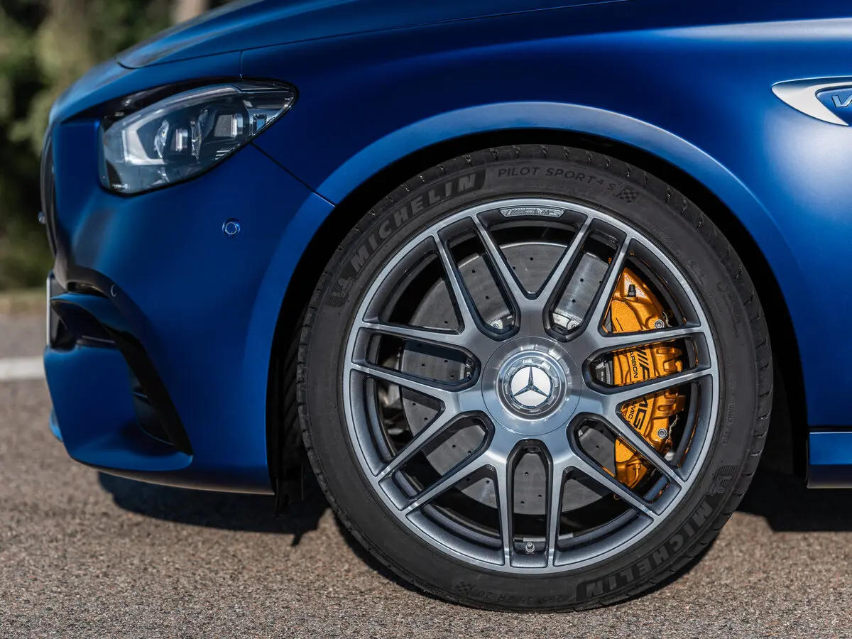 Mercedes-Benz E-Класс AMG V (W213) Рестайлинг Универсал 5 дв. — фото 18