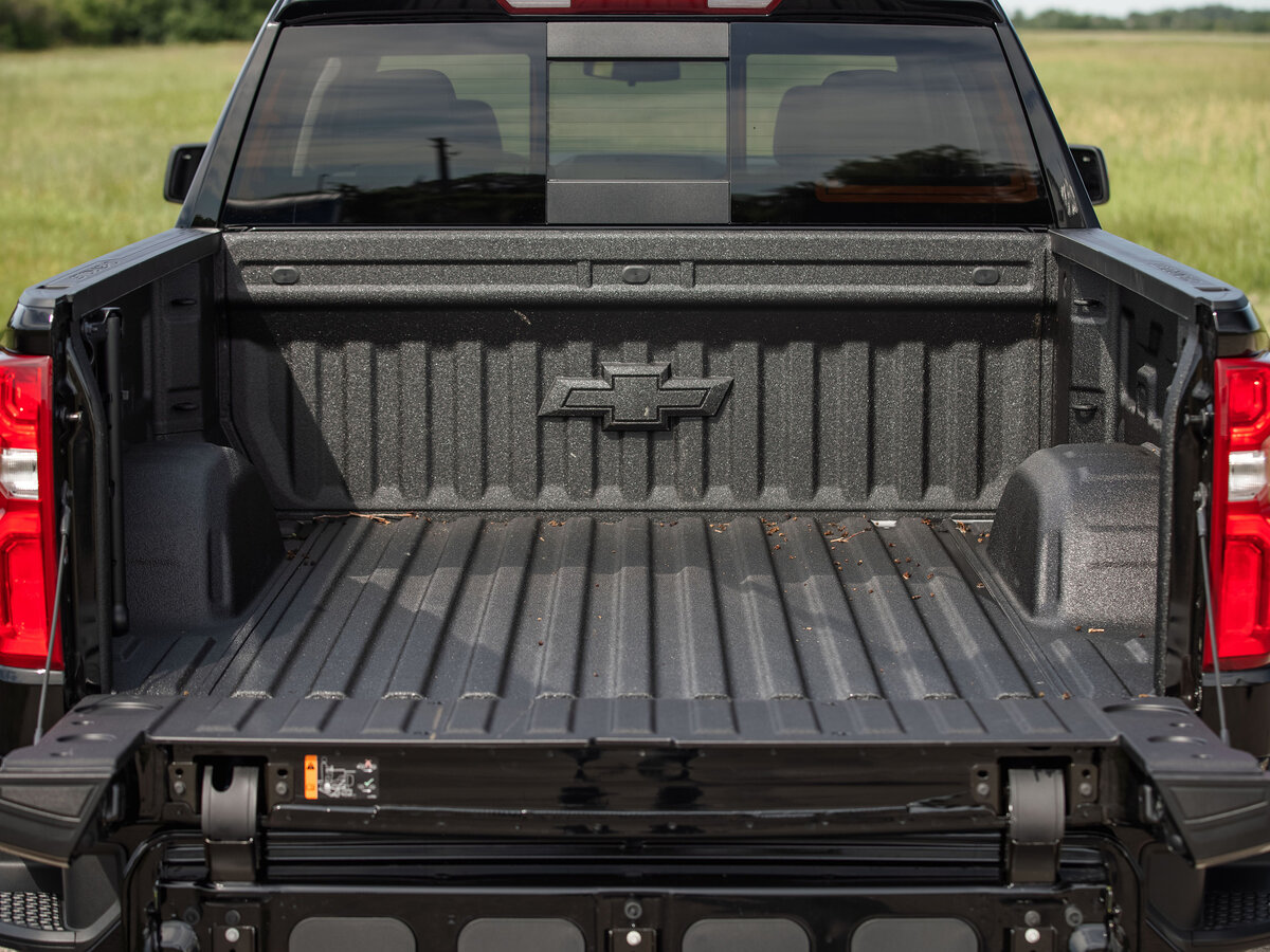 Chevrolet Silverado IV (T1XX) Пикап Двойная кабина Crew