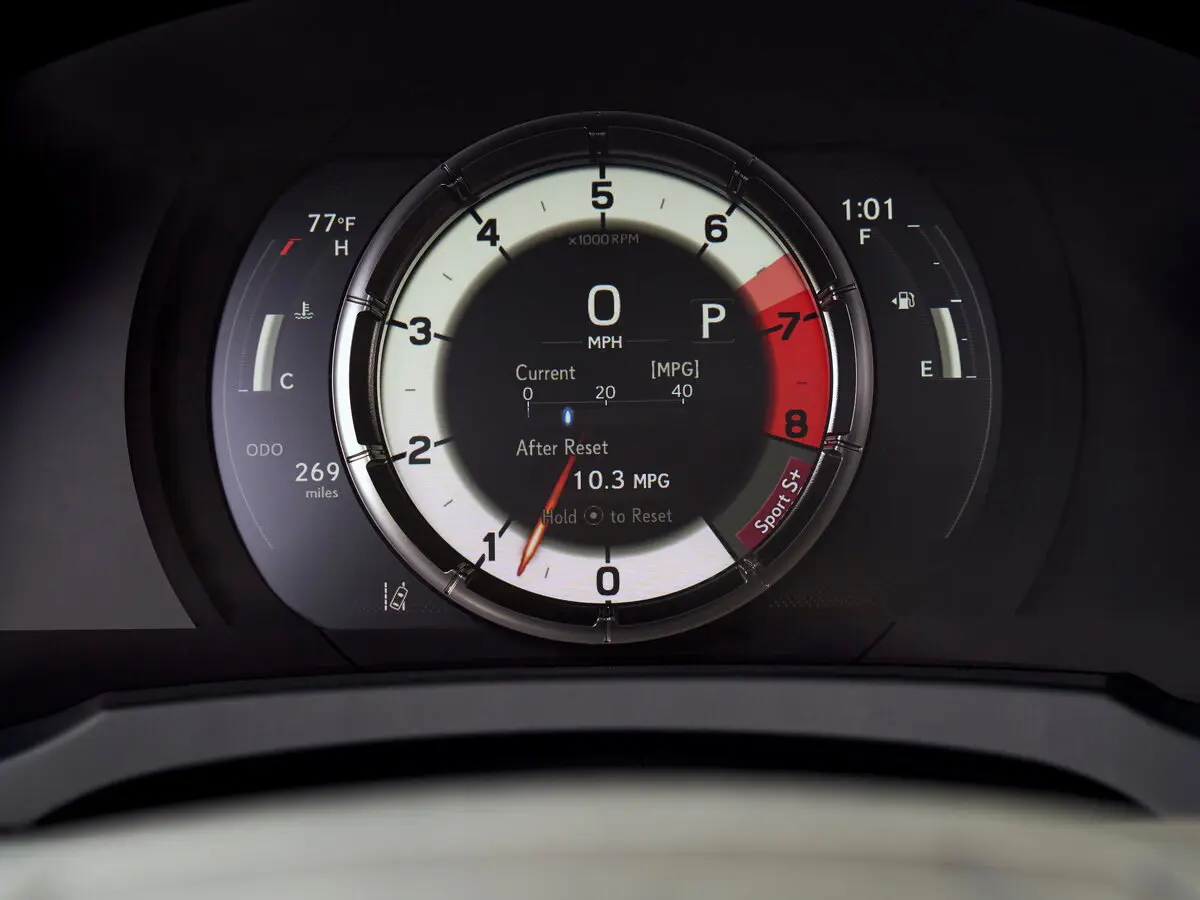Lexus IS III Рестайлинг 2 Седан — фото 9