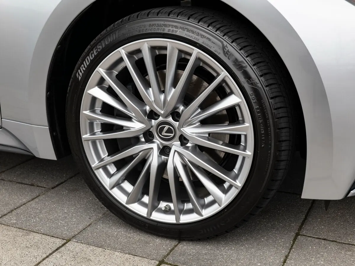 Lexus IS III Рестайлинг 2 Седан — фото 21