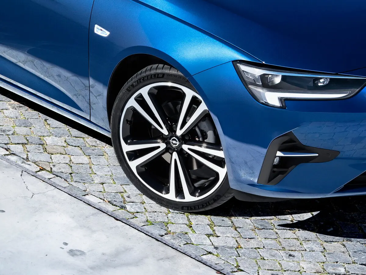 Opel Insignia II Рестайлинг Лифтбек — сүрөт 8