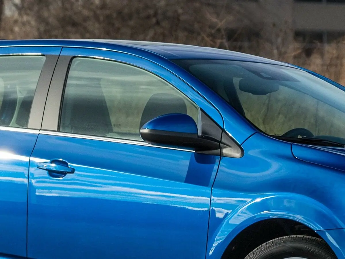 Chevrolet Sonic I Рестайлинг Хэтчбек 5 дв. — сүрөт 13