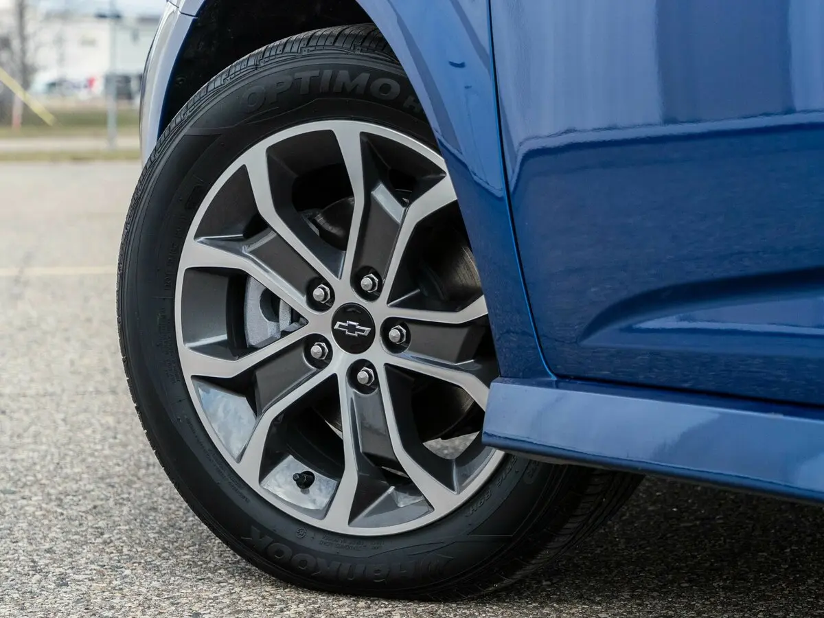 Chevrolet Sonic I Рестайлинг Хэтчбек 5 дв. — сүрөт 18
