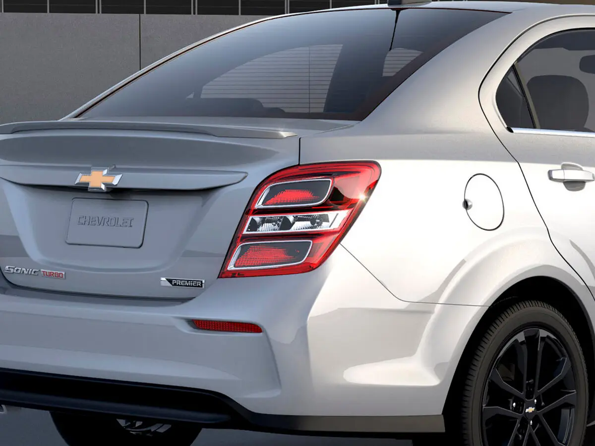 Chevrolet Sonic I Рестайлинг Седан — сүрөт 7